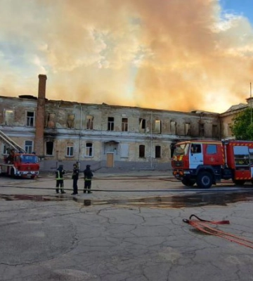 Росіяни майже знищили гімназію в Херсоні