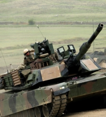Остін: Україна точно отримає танки Abrams до початку осені
