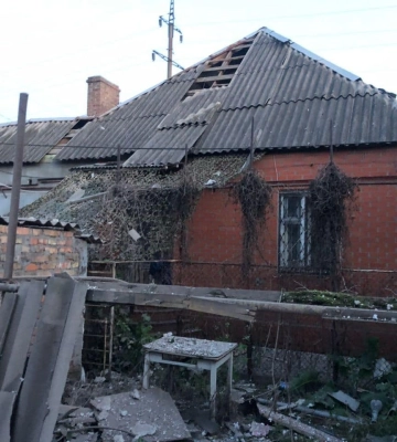 Російські війська чотири рази за ніч обстріляли Нікопольщину