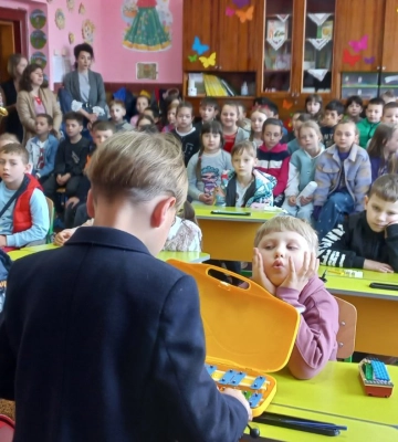 На Рахівщині діток заохочують вступати в мистецькі школи
