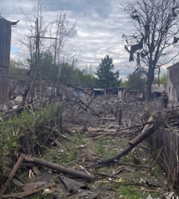 Поліція показала наслідки вчорашніх обстрілів на Донеччині