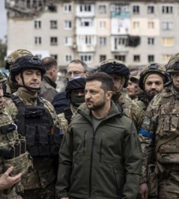 Доповіді Залужного, Сирського та Резнікова: Зеленський провів засідання Ставки