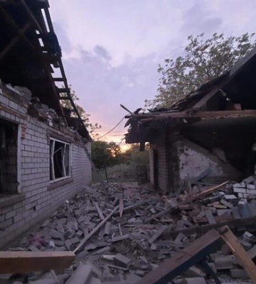 В полиции показали последствия вражеских обстрелов Днепропетровской области