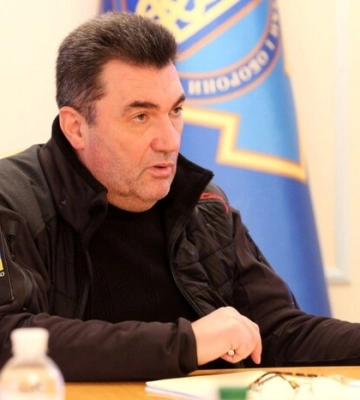 Данілов назвав пору року, в яку може завершитись війна