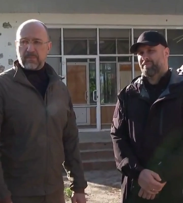 Харківщину відвідав Шмигаль: розповів про відбудову Циркунів (відео)