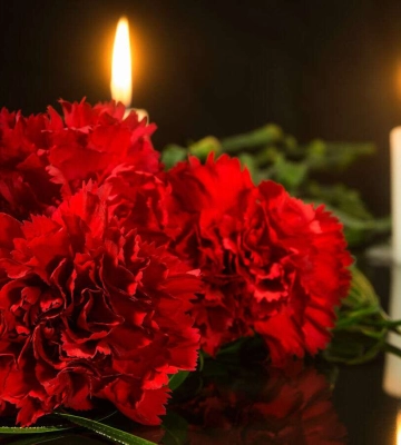 Вона вивчила не одне покоління. У Дніпрі сумують за легендарною директором школи