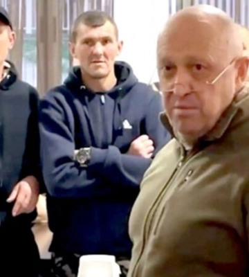 «Це втеча, а не перегрупування»: у Пригожина істерика після заяви міноборони РФ щодо ситуації біля Бахмута