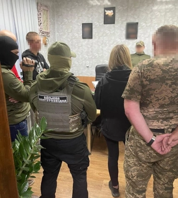 На отриманні хабаря в Одесі викрили одного з командирів військового госпіталя