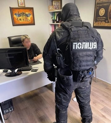 У Києві затримали банду квартирних шахраїв, які маскувалися під агентство нерухомості