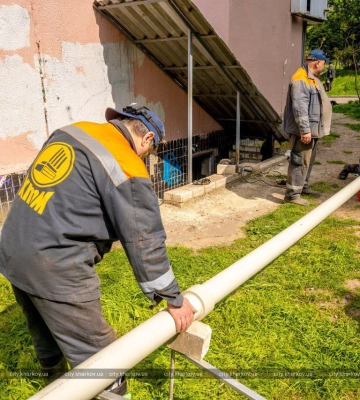 Капітальний ремонт внутрішньобудинкових систем. Заміна старих трубопроводів (відео)