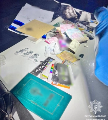 П‘яний віз наркотики: на Волині патрульні спіймали водія скутера