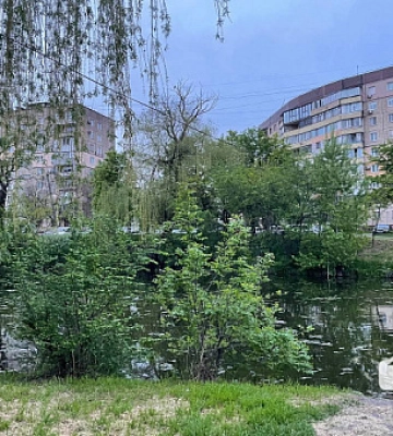 В Кривом Роге в реке обнаружили тело мужчины