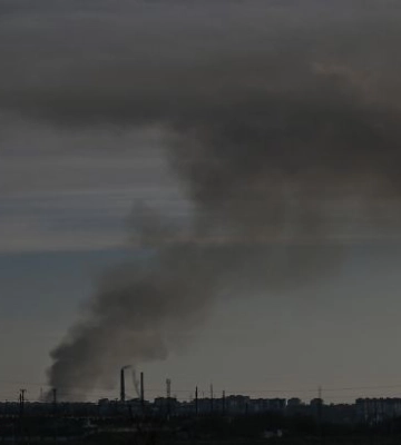 «Слышали все районы города». В Мариуполе прогремел громкий взрыв — советник мэра