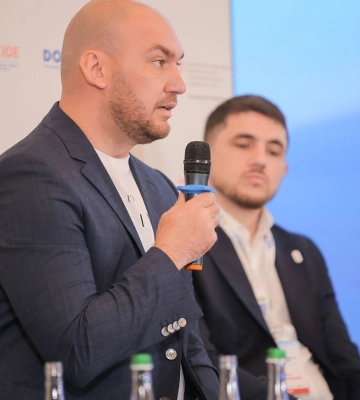 Вже цього року громадяни почнуть отримувати компенсації за зруйноване житло, - Леонов