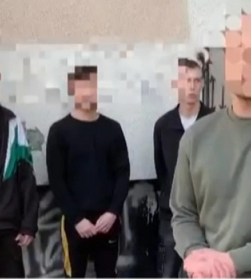 У центрі Луцька компанія молодиків побила військовослужбовця, який повернувся з фронту (відео)