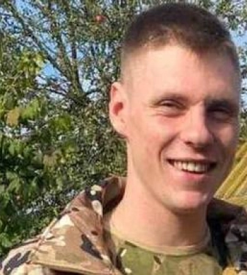 На війні з окупантами поліг 25-річний воїн з Лохвиці
