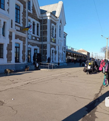 Два поезда «Запорожье-Львов» через Кривой рог задерживаются более чем на 5 часов