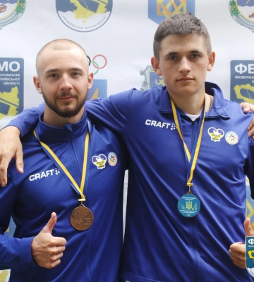 Миколаївські веслярі успішно стартували на чемпіонаті України