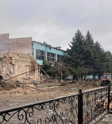 Близько 15 прильотів: окупанти вдарили по центру Гуляйполя на Запоріжжі, є поранений