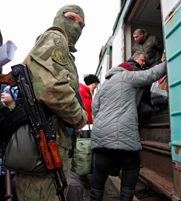 В окупованих РФ районах Харківської області закликають місцевих жителів поїхати до Росії