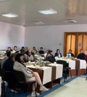 У Костополі матерів загиблих військових привітали із Днем матері