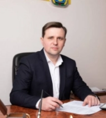 Частина волинських депутатів ініціює розглянути ситуацію із втечею екс-голови Луцької райради під час сесії