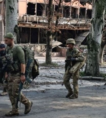 ВСУ зашли с флангов в Бахмуте и проломили фронт на 5 километров — военный эксперт