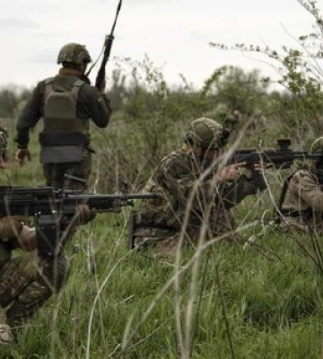 Росіяни продовжують зосереджувати зусилля на Лиманському, Бахмутському, Авдіївському та Мар’їнському напрямках. Відбулося 40&amp;hellip;