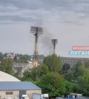 ППО росіян знову &quot;працює&quot;: у Луганську пролунав потужний вибух (Відео)