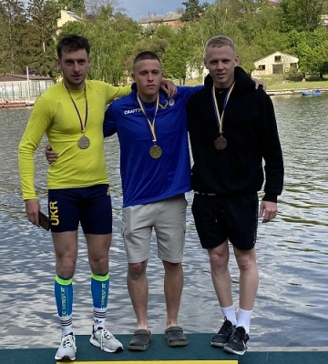 Миколаївські веслярі здобули перше &quot;золото&quot; на чемпіонаті України