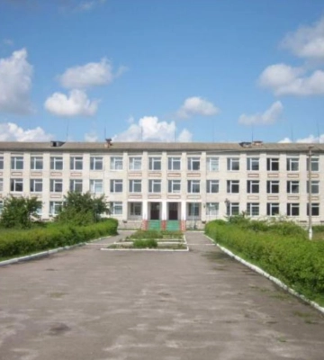 Встановлять сонячні панелі: ліцей у волинському селі відремонтують за 15 млн