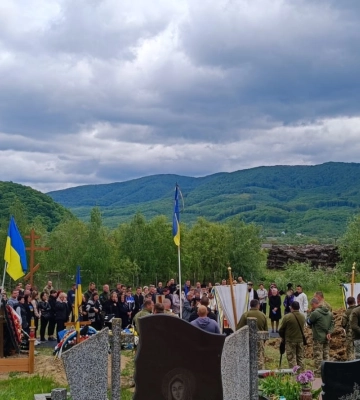У Перечині попрощалися з полеглим ще торік у жовтні Вадимом Сідеєм (ФОТО)