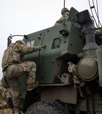 Польща отримує перші пускові установки HIMARS