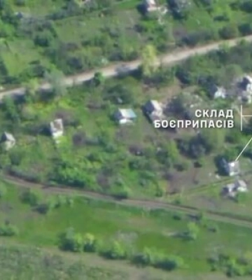 Бійці 3 ОШБр знищили польовий склад з російським БК. ВIДЕО