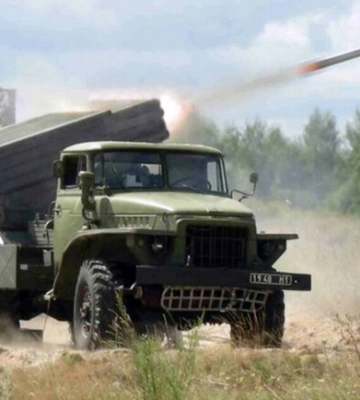 Рашисти обстрілюють село Приморське Запорізької області