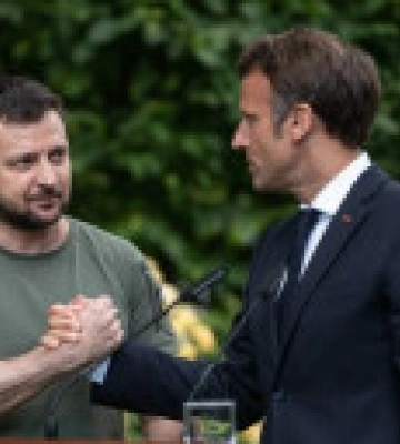 Зеленского сегодня ожидают в Париже - AFP