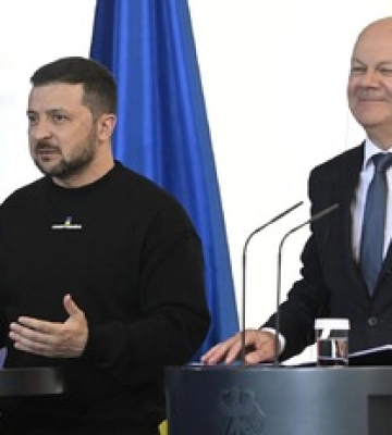 Шольц оголосив новий пакет допомоги Києву: канцлер перейшов на українську