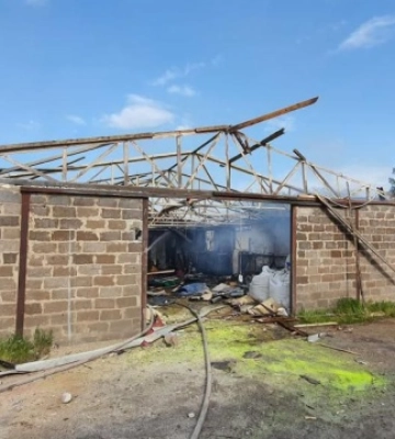 Ворог обстріляв Курахове, троє поранених