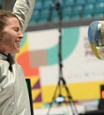 Україна уперше з 2016 виграла золото етапу Кубка світу з фехтування у жіночій шаблі — в команді миколаївська спортсменка Харлан
