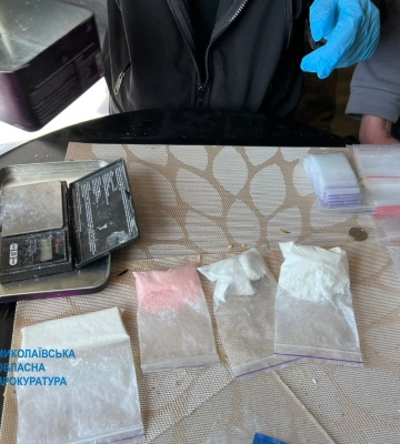Мешканець Первомайська підозрюється у зберіганні амфетаміну та канабісу