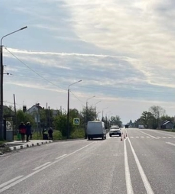 Смертельна ДТП: у Луцькому районі бус збив 67-річного пішохода