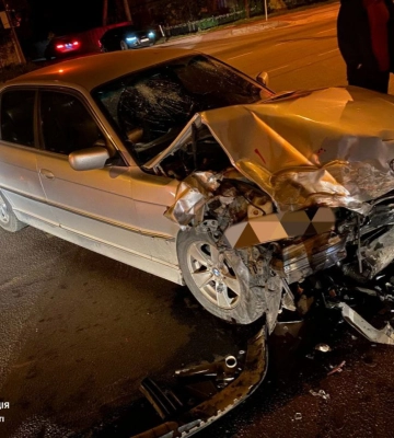 Вщент розтрощив авто: у Луцьку п‘яний водій скоїв аварію