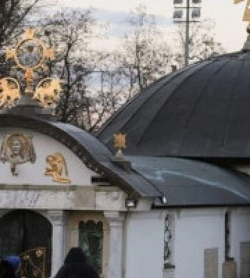 Судова справа щодо &quot;храму-МАФу&quot; УПЦ МП біля Десятинної церкви в Києві затягується: у Мінкульті назвали причину