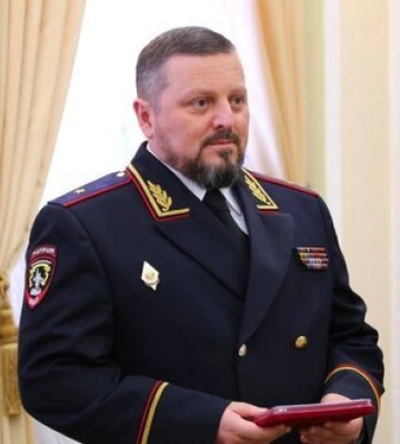 Корнета могли підірвати свої, - журналіст Казанський опублікував версії окупантів щодо вибуху у барбершопі в Луганську