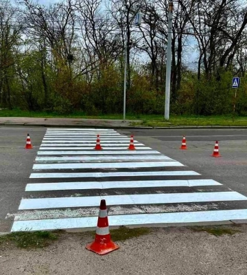 На шести вулицях Черкас оновили дорожню розмітку