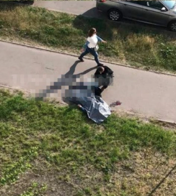 У Києві на Чернігівській знайшли труп чоловіка