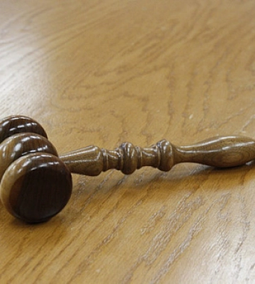 Суд оштрафував криворіжця за підробку посвідчення учасника бойових дій