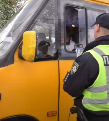 Під час рейду на дорогах Полтащини патрульні зафіксували 161 правопорушення