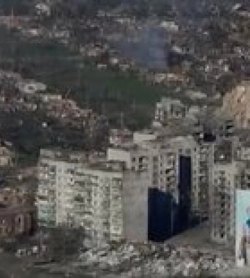 Бахмут стоит. Появились новые кадры несломленного города – видео
