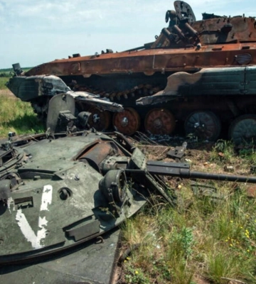«Кошмарив» кілька днів: волинські бійці спалили на сході України російський танк. Відео